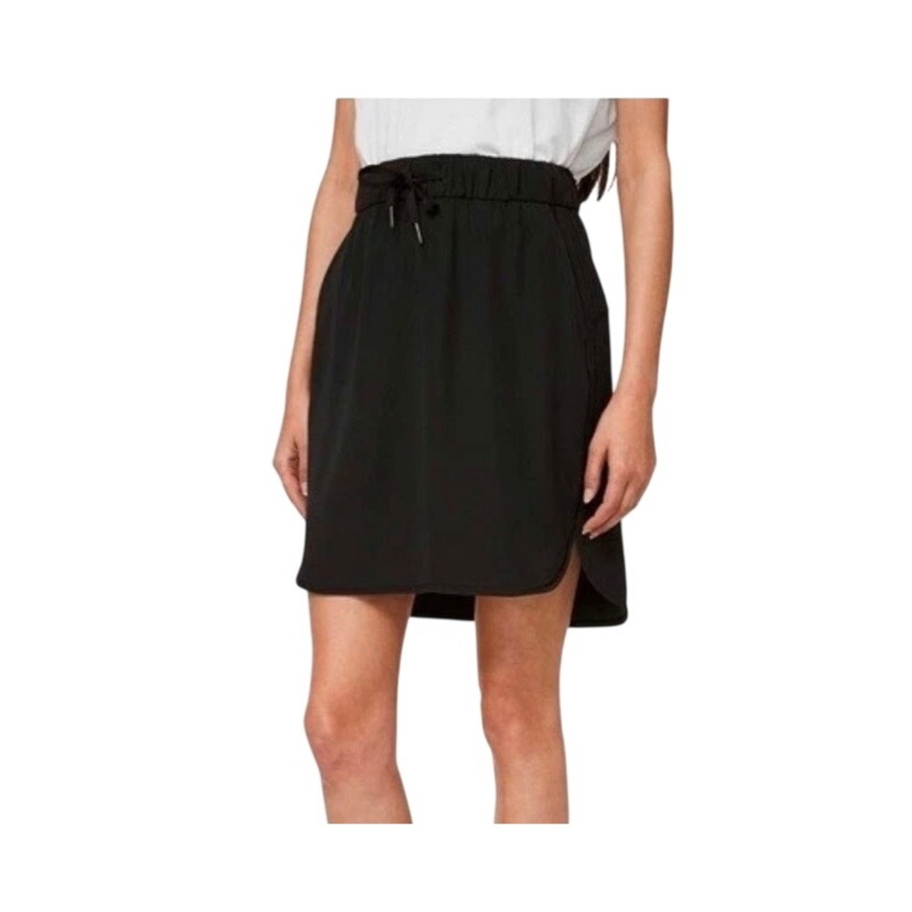 Lululemon On the Fly Skirt Women 4 Black Woven Drawstring Casual Mini Pickleball